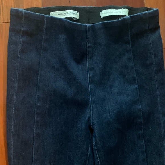 •Pilcro• Pull-On High Rise Seamed Denim Leggings { Anthropologie } - Picture 5 of 10